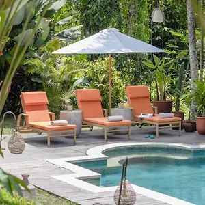**** Resort The White Indonesia